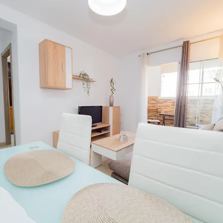 Cubo's Ideal Alhaurin Job Appartement Alhaurín el Grande